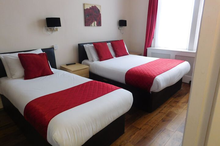 Room 5 of 59