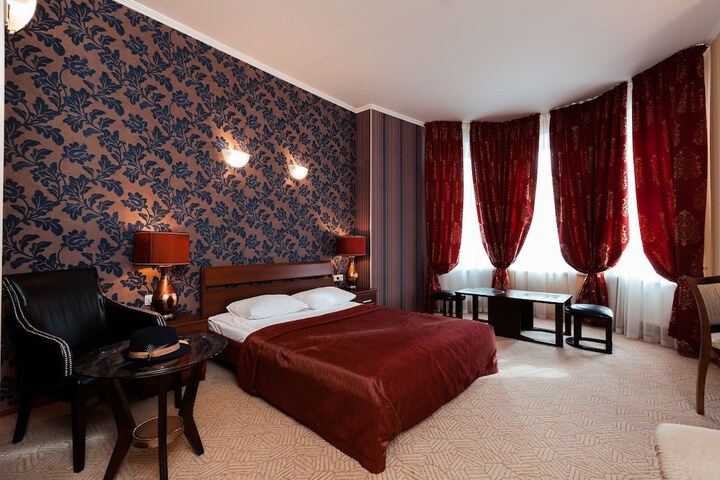Room 18 of 91