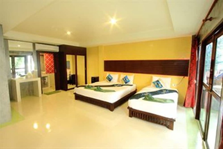 Room 15 of 65