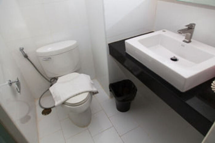 Room 3 of 26