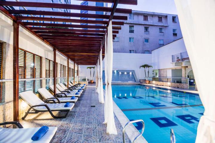 Hotel Dorado Plaza
