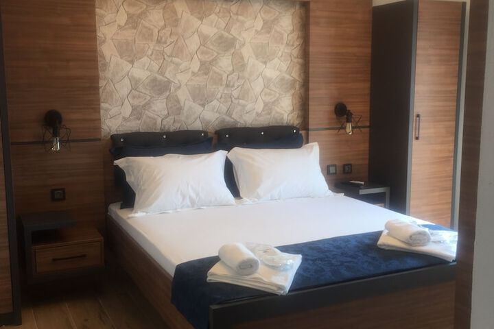 Room 18 of 45