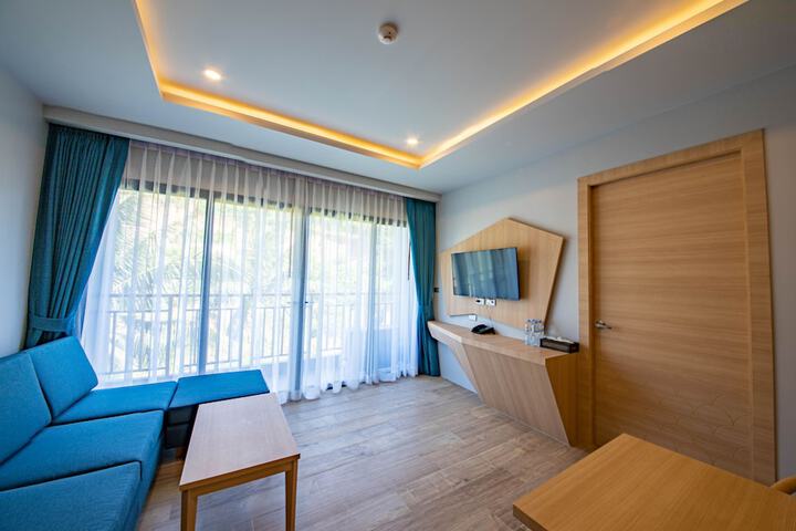 Room 44 of 98