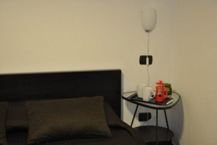 Room 27 of 51