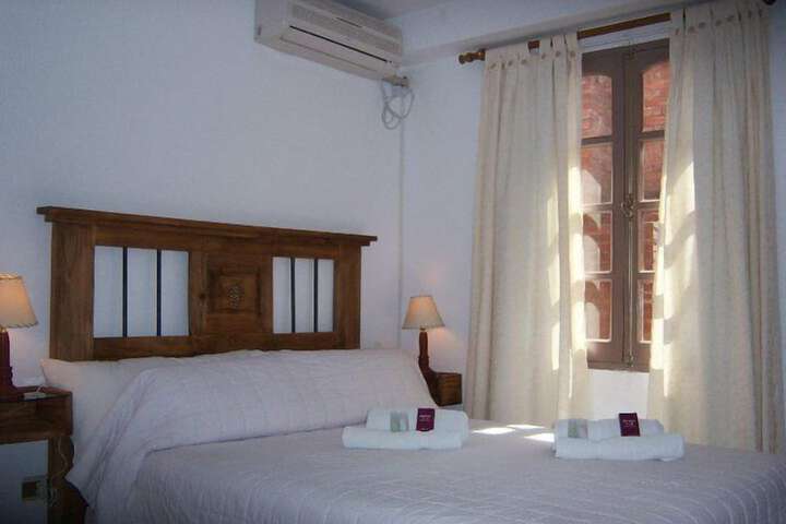 Room 16 of 32