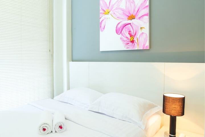 Room 6 of 31