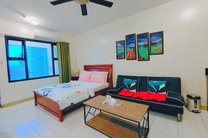 Room 14 of 77