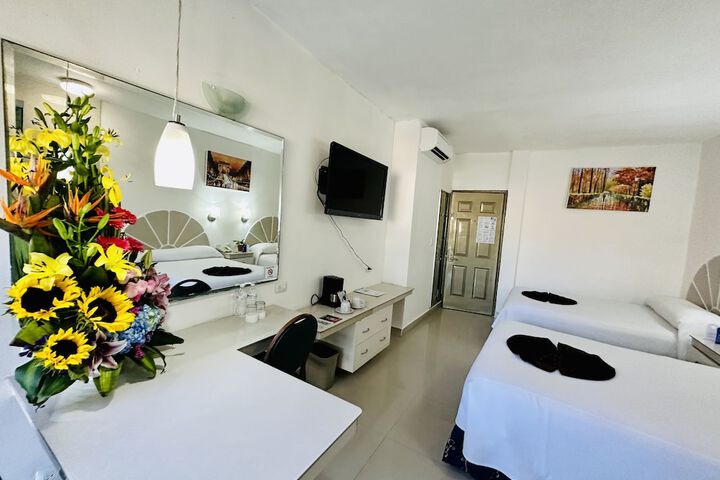 Room 14 of 68