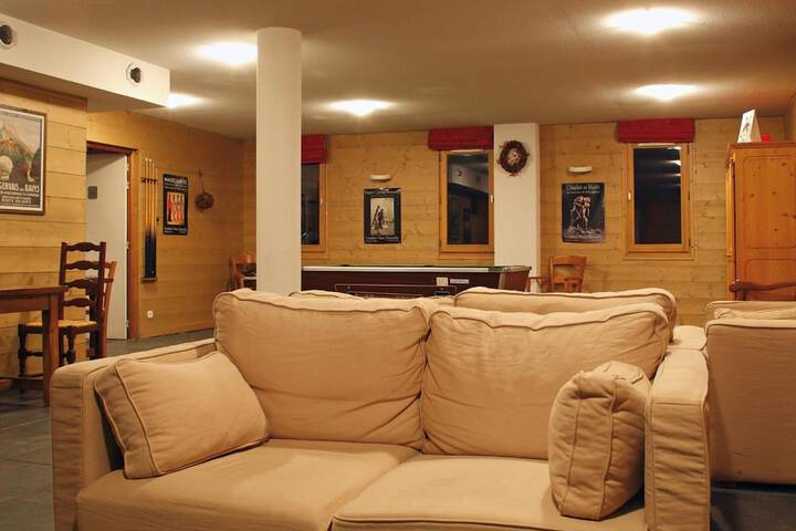Room 19 of 43