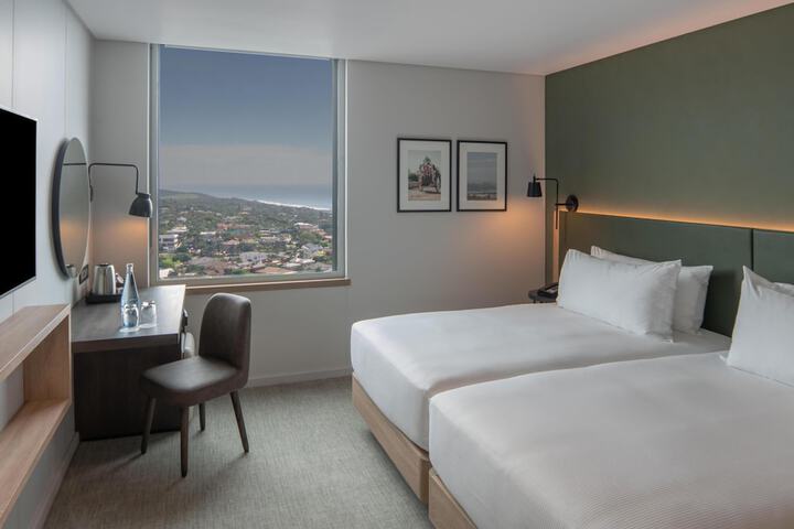 Room 14 of 74