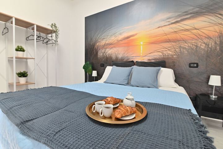 Room 6 of 20
