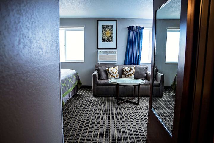Room 12 of 36