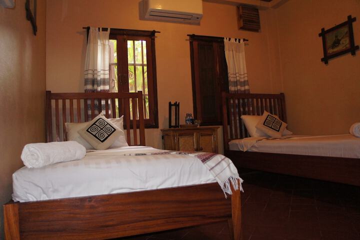 Room 12 of 53