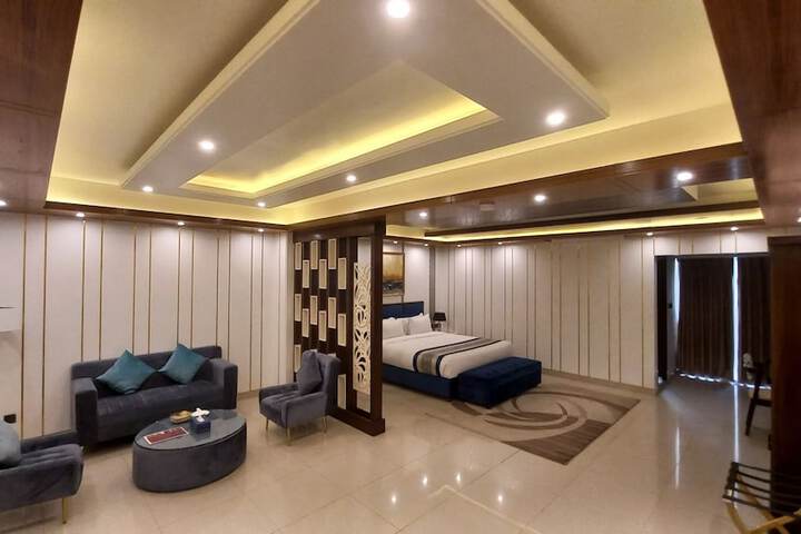 Room 39 of 76