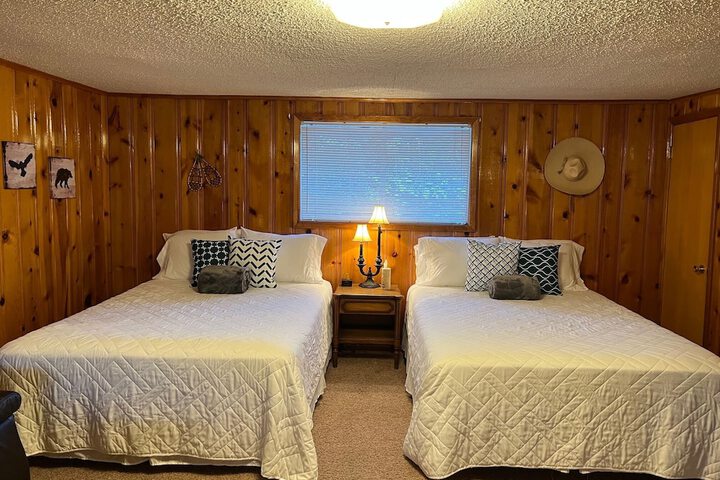 Room 55 of 236