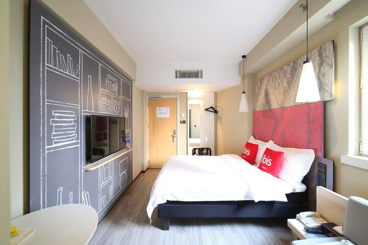 Room 39 of 72
