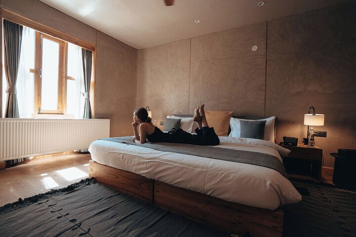 Room 27 of 69