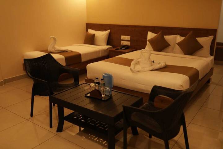 Room 3 of 15