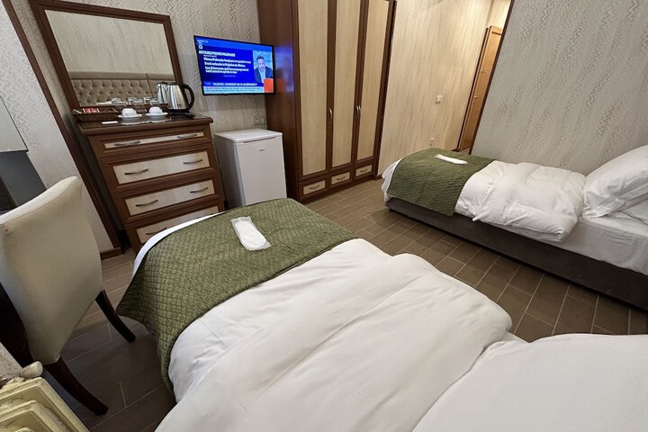 Room 56 of 95