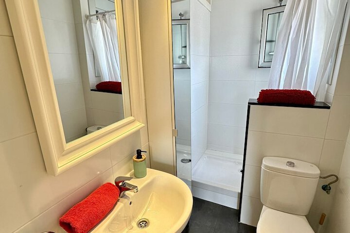 Room 18 of 20