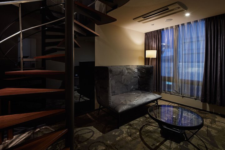 Room 25 of 52