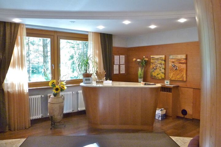 Hotel 2 of 52