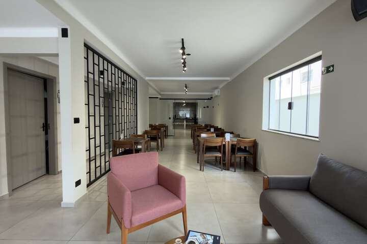 Room 25 of 41