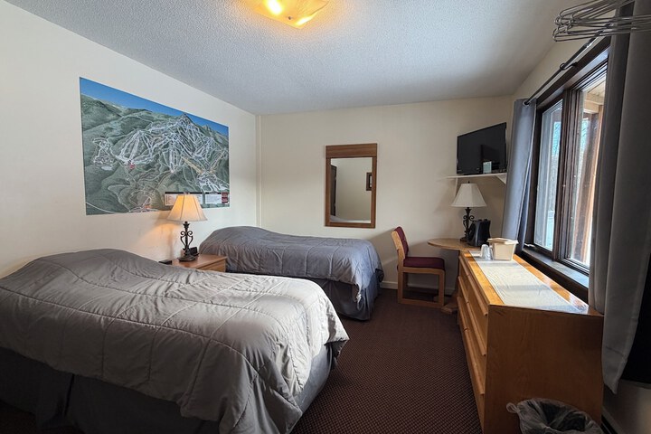 Room 26 of 48