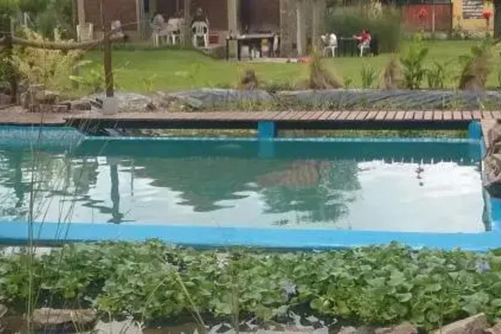 Pool 4 of 7