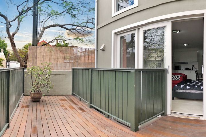 Terrace/Patio 7 of 10