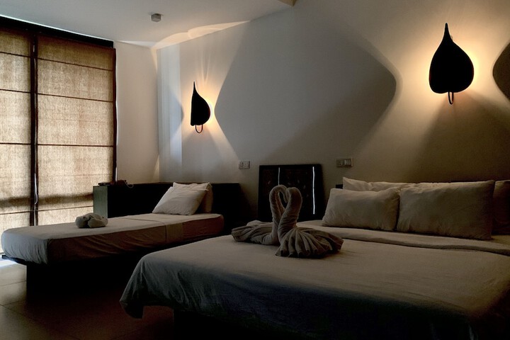 Room 18 of 63