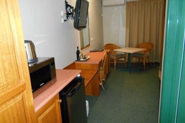Room 12 of 29