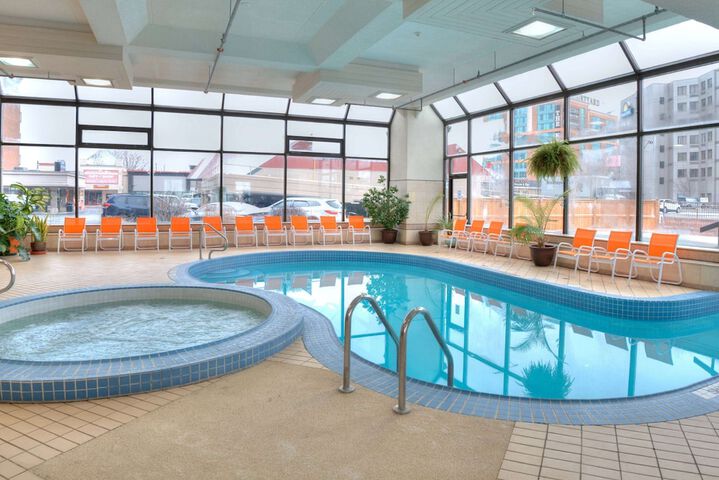 Hotel with Pool