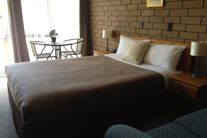 Room 19 of 41