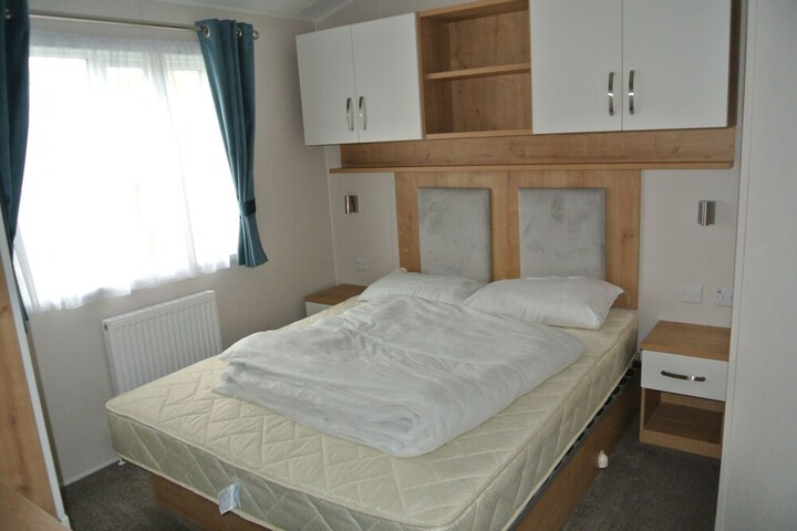 Room 5 of 58
