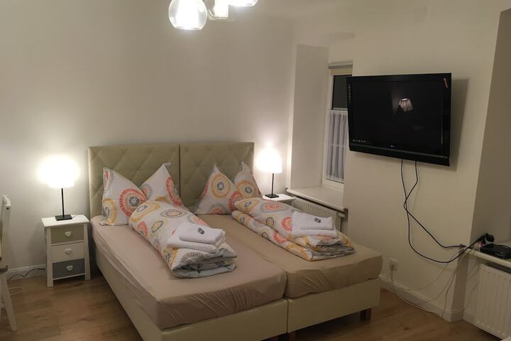 Room 5 of 41