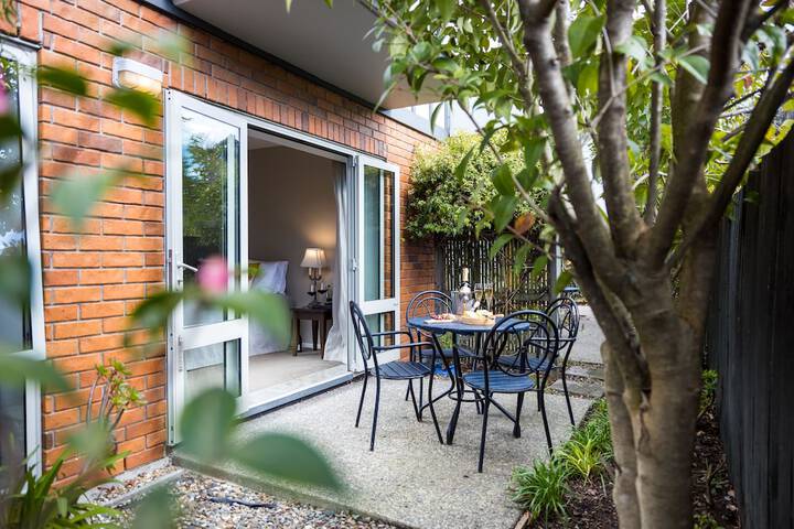 Terrace/Patio 21 of 34