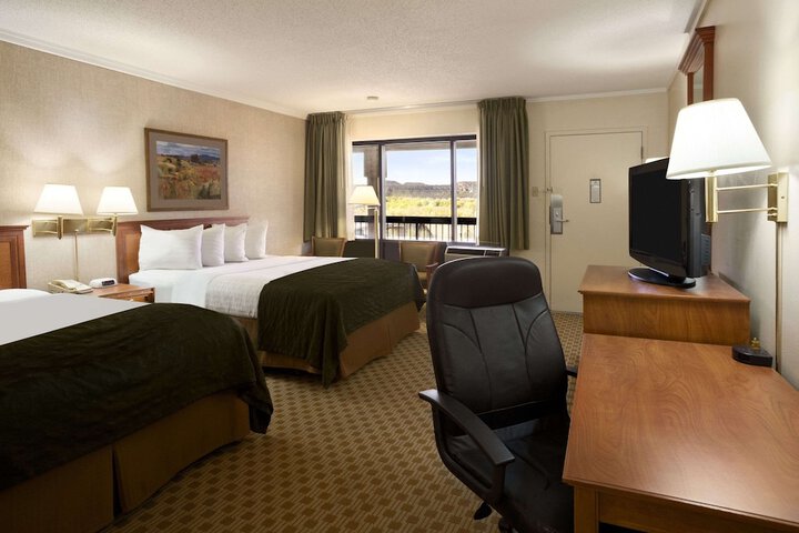Room 20 of 46