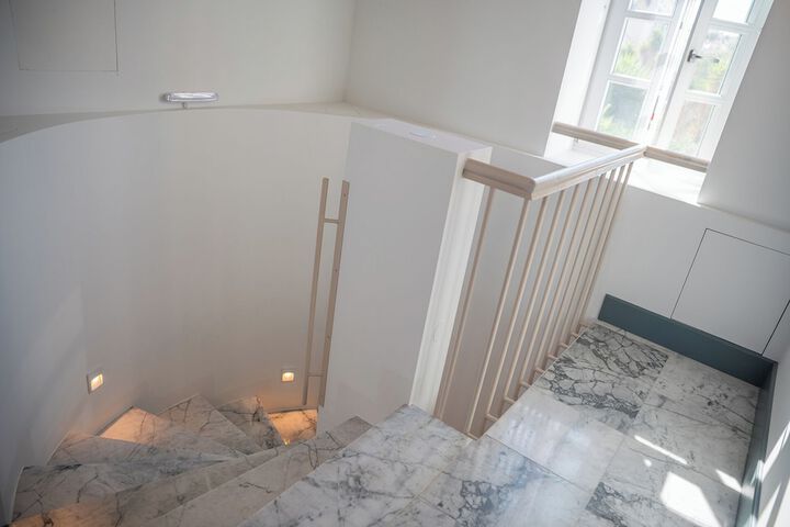 Hotel Interior 138 of 182
