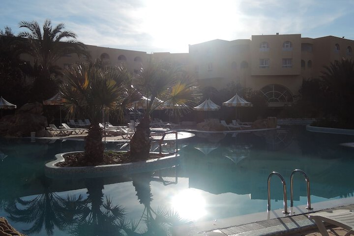 Hotel Pool