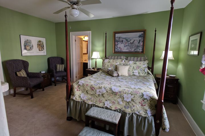 Room 12 of 75