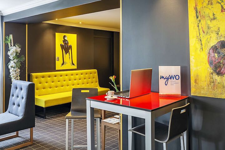 Hotel Interior 9 of 94