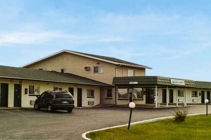 Hotel 12 of 13