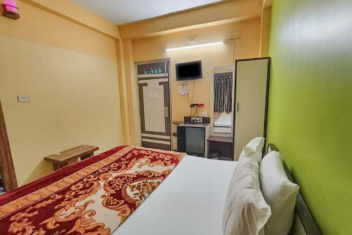 Room 37 of 88