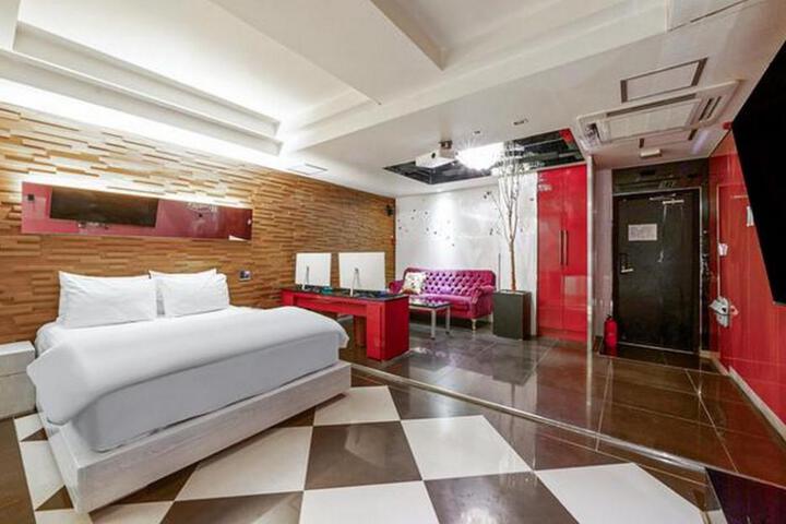 Daegu Dongseongro Hotel MT LIFE