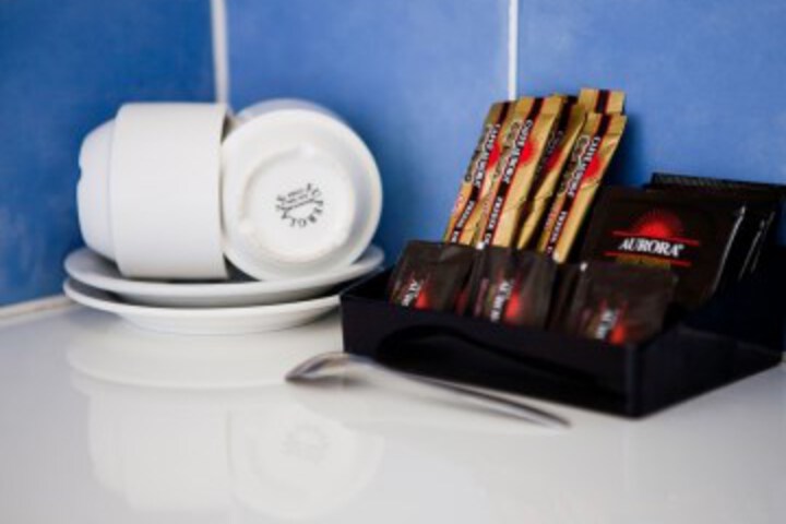Breakfast/Coffee Service 32 of 66