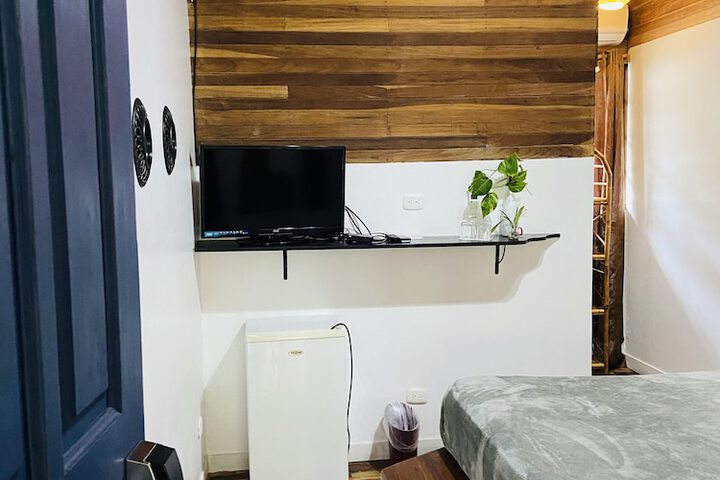 Room 12 of 91