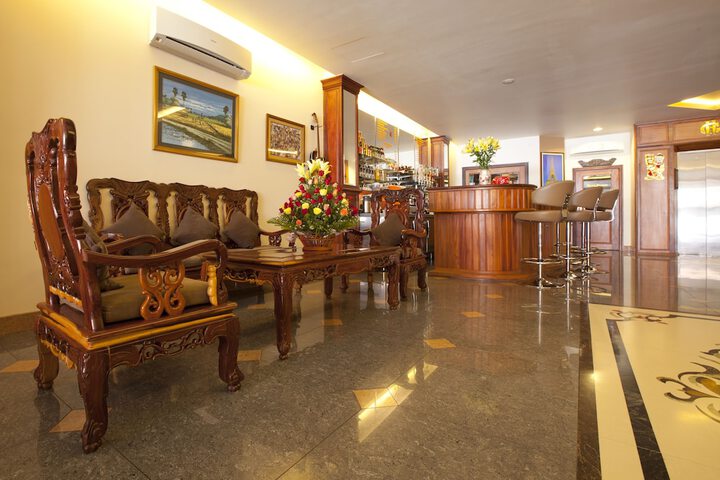 Hotel Interior 7 of 34