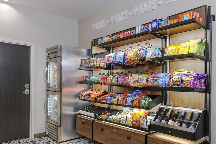 Snack bar