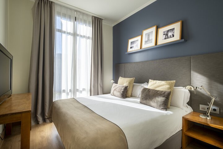 Room 25 of 65